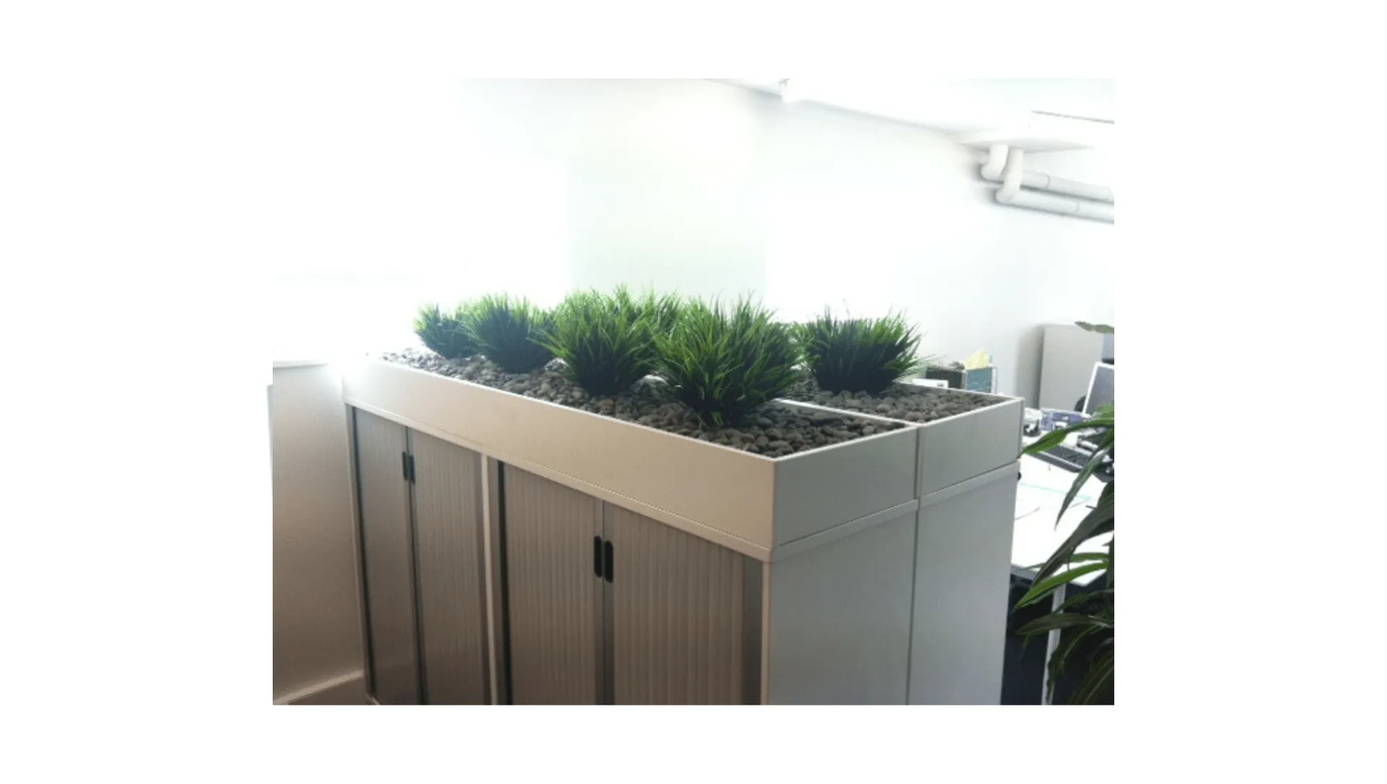 Cubit Tambour Unit Planter Box