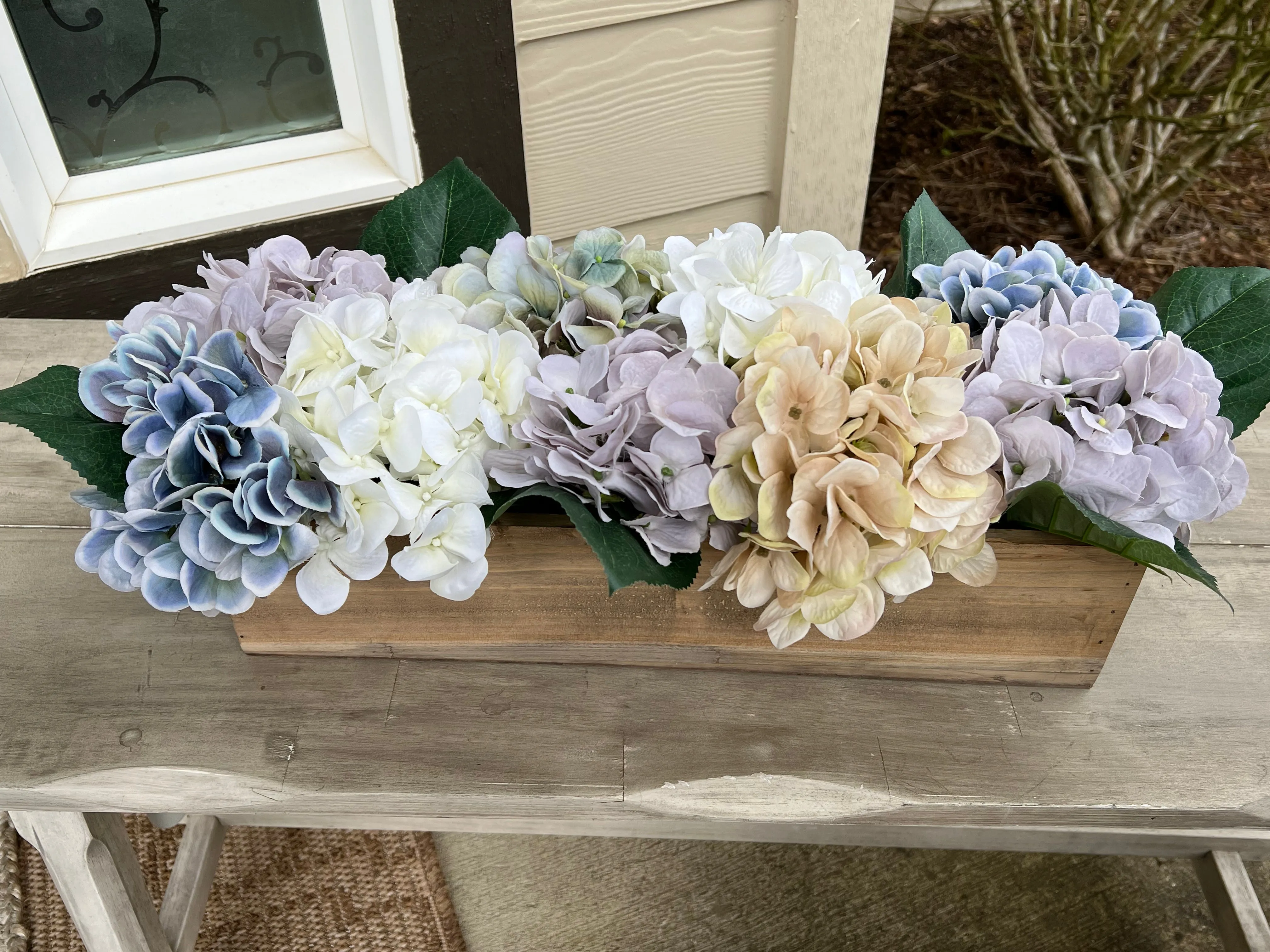 Decorative Tulip Arrangement 🌷