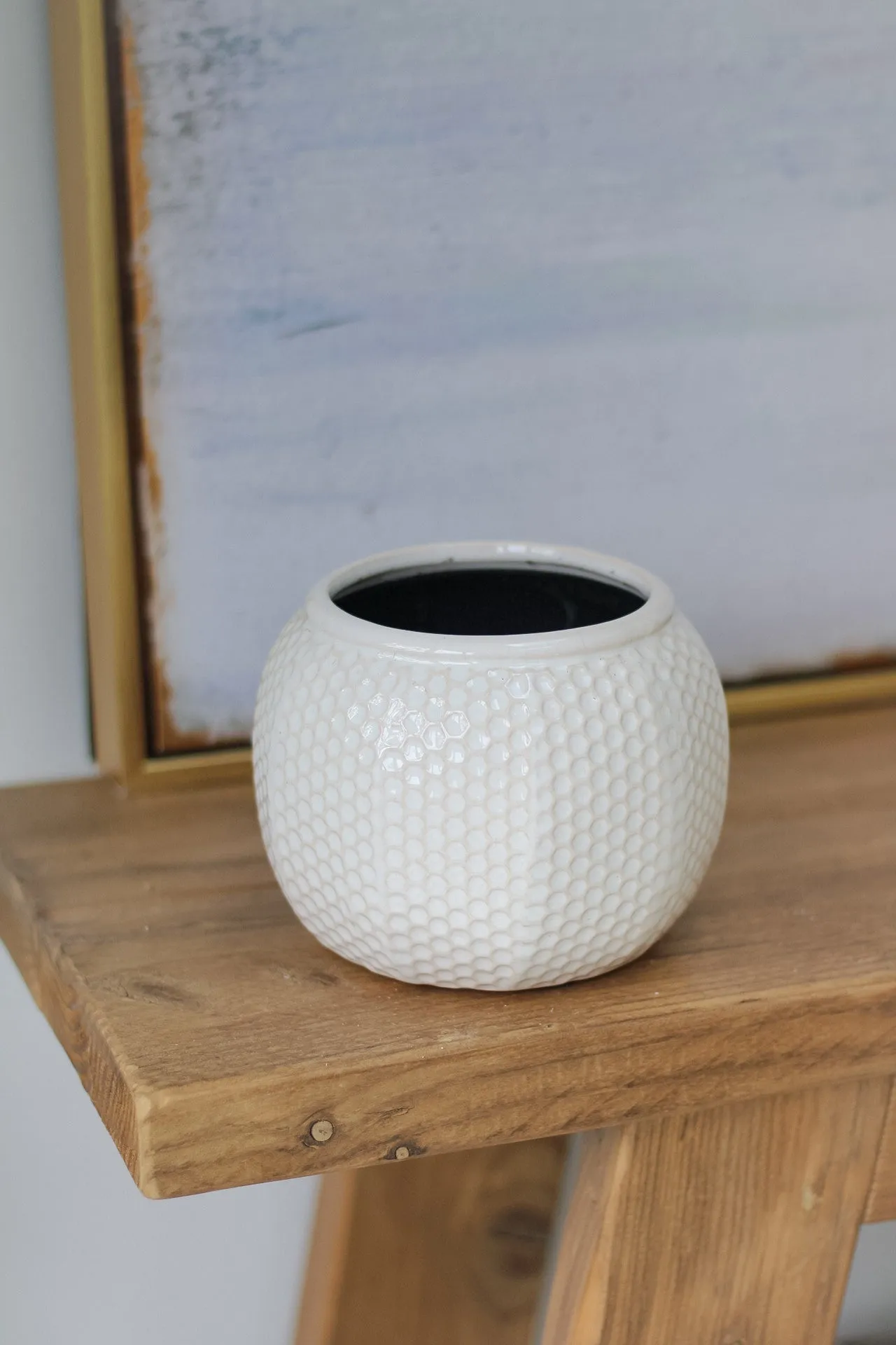 Small Honeycomb Effect White Ceramic Planter