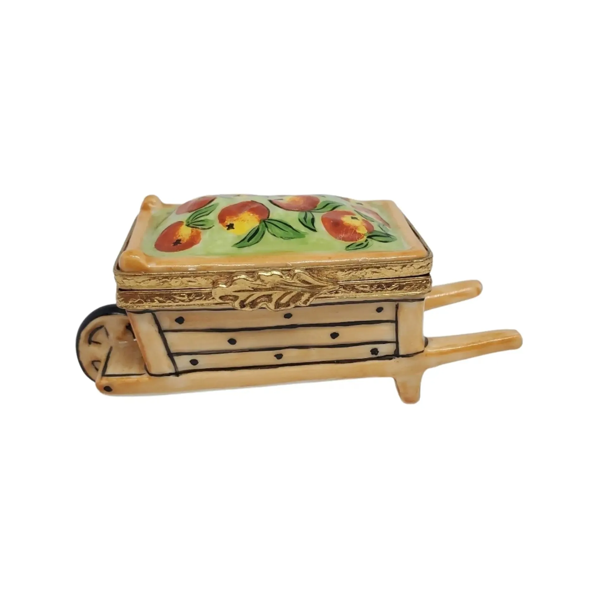 Wheel Barrow: Fruits